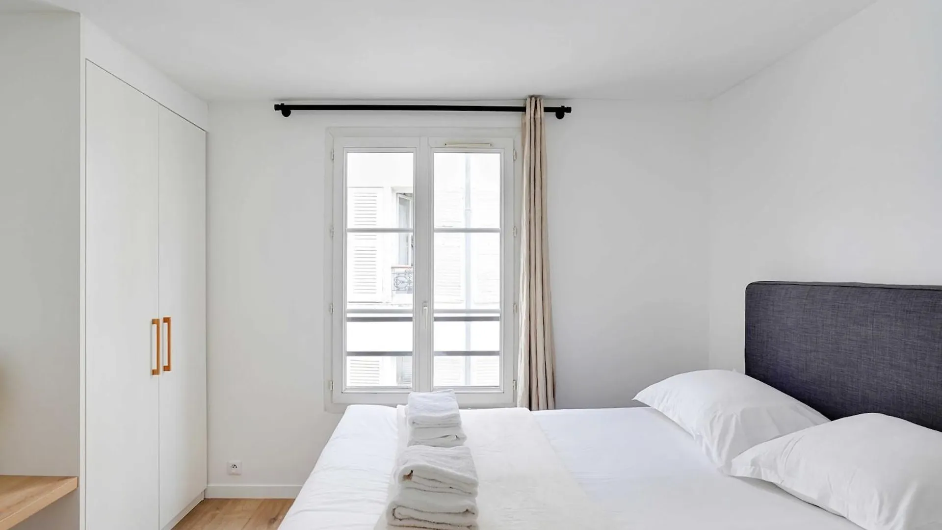 Peaceful Apartment - 2Br 4P-Tour Eiffel Paris France